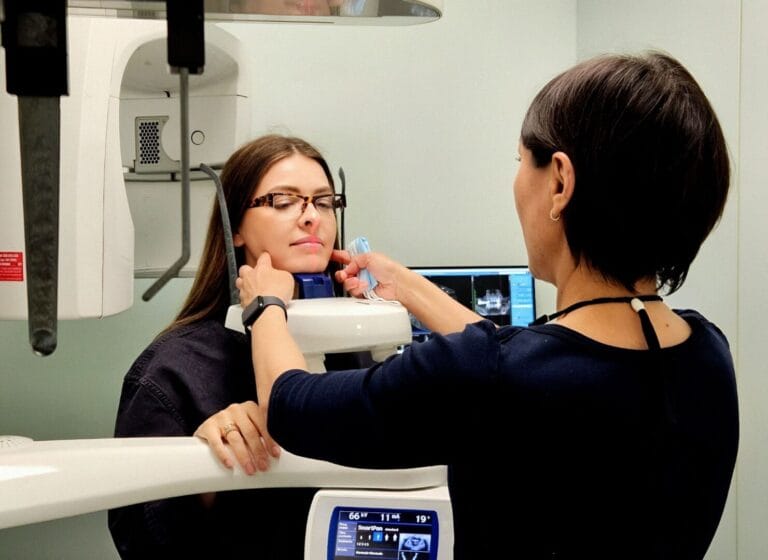 dentista urgenze a Brescia - implantologia dentale moderna